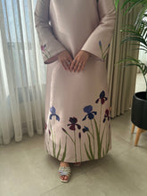 Load image into Gallery viewer, Iris
