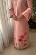 Load image into Gallery viewer, Anemone
