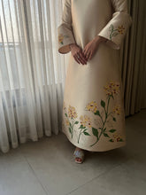 Load image into Gallery viewer, Hydrangea
